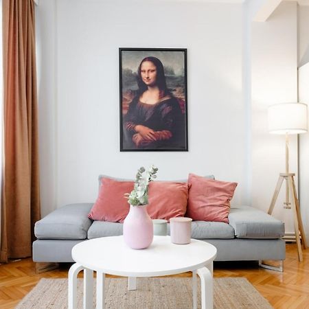 Gorgeous Apartment With Central Location In Sisli Estambul Exterior foto